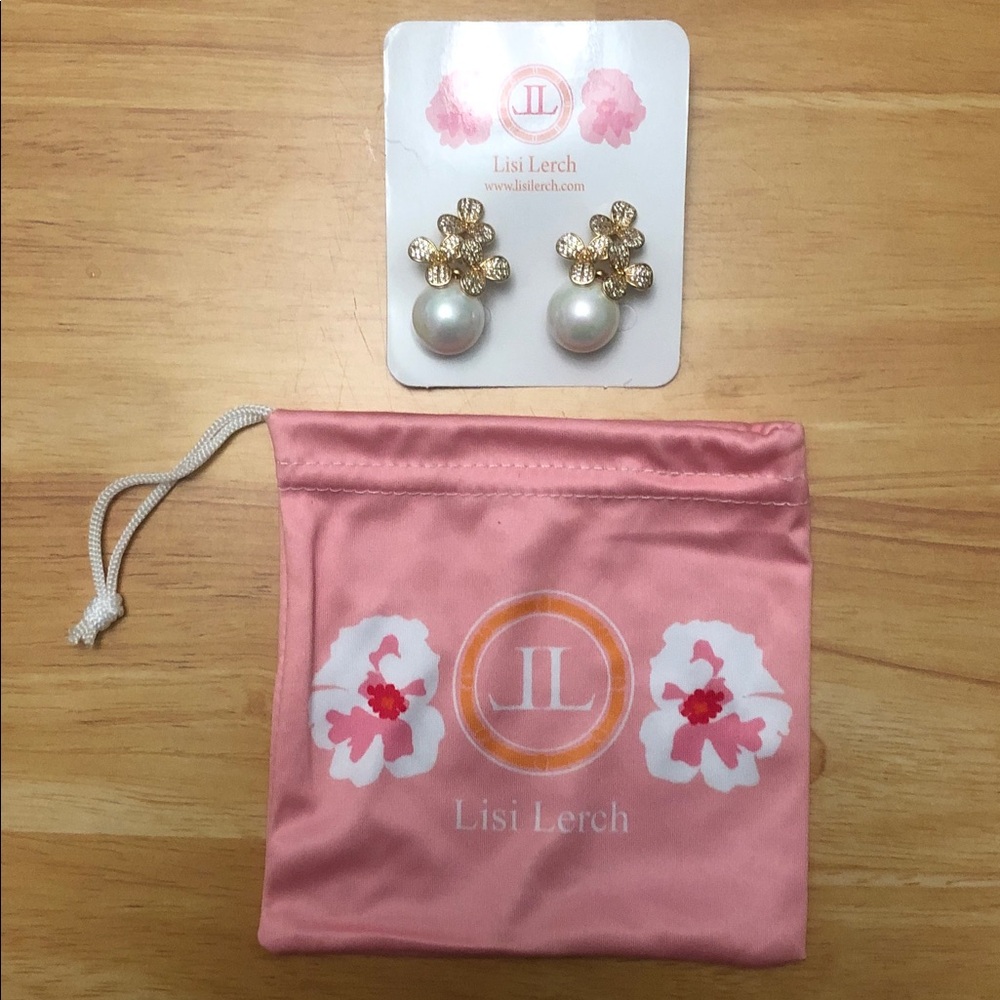 NWT Lisi Lurch pearl and pave filigree flower earrings